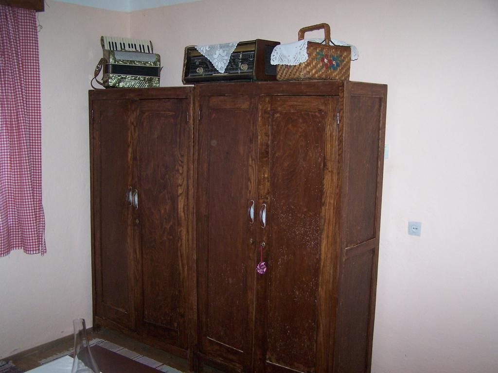 Apartment Eko Etno Selo Stara Kapela, Pavina Kuca Zimmer foto